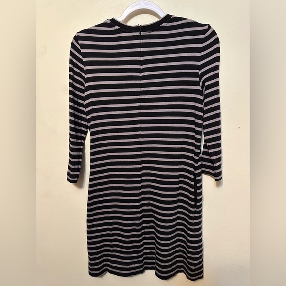 Marine Layer MacKenzie Black Gray Striped Pocket Crew Neck Mini Dress Size Small - Picture 6 of 6